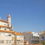 Haus Der Scheinwerfer Mit Freier Garage By Interhome Apartamento