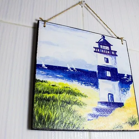 Haus Der Scheinwerfer Mit Freier Garage By Interhome Apartment *